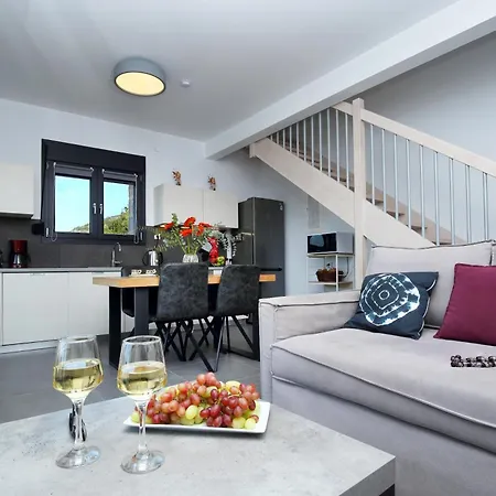 Point Of View Cassiopeia Drymon